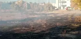 Son dakika haberleri | Horasan'da boş arazide çıkan yangın büyümeden söndürüldü