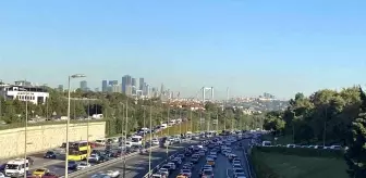 İstanbul'da haftanın ilk gününde trafikte yoğunluk yaşandı