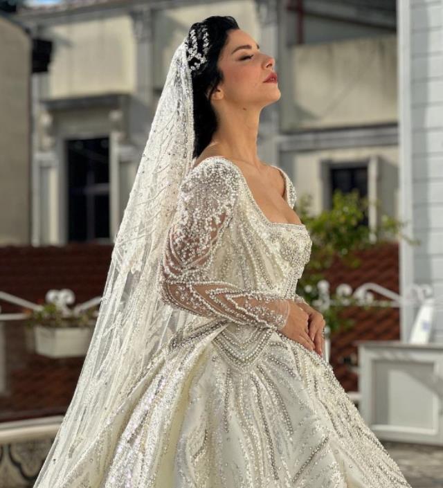 Merve Boluğur düğün fotoğrafları! Merve Boluğur'un düğününden fotoğraf kareleri!