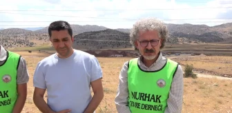 Kahramanmaraş haberleri | Nurhak'ta Tarım Arazilerinin Ortasında İşleyen Maden Eleme Tesisinden Çıkan Tozlar Tarım ve Hayvancılığa Zarar Veriyor
