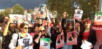 Kütahya haber... Protestolara Kütahya'da yaşayan İran vatandaşları da destek verdi