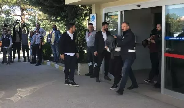 Şarkıcı Onur Şener cinayetinde adliyeye sevk edilen 3 şüpheli, suçu birbirinin üzerine attı