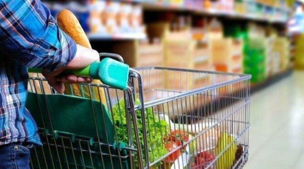 TÜİK'in açıkladığı enflasyon verisine göre fiyatı en çok düşenler! İki gıda ürünü başı çekiyor