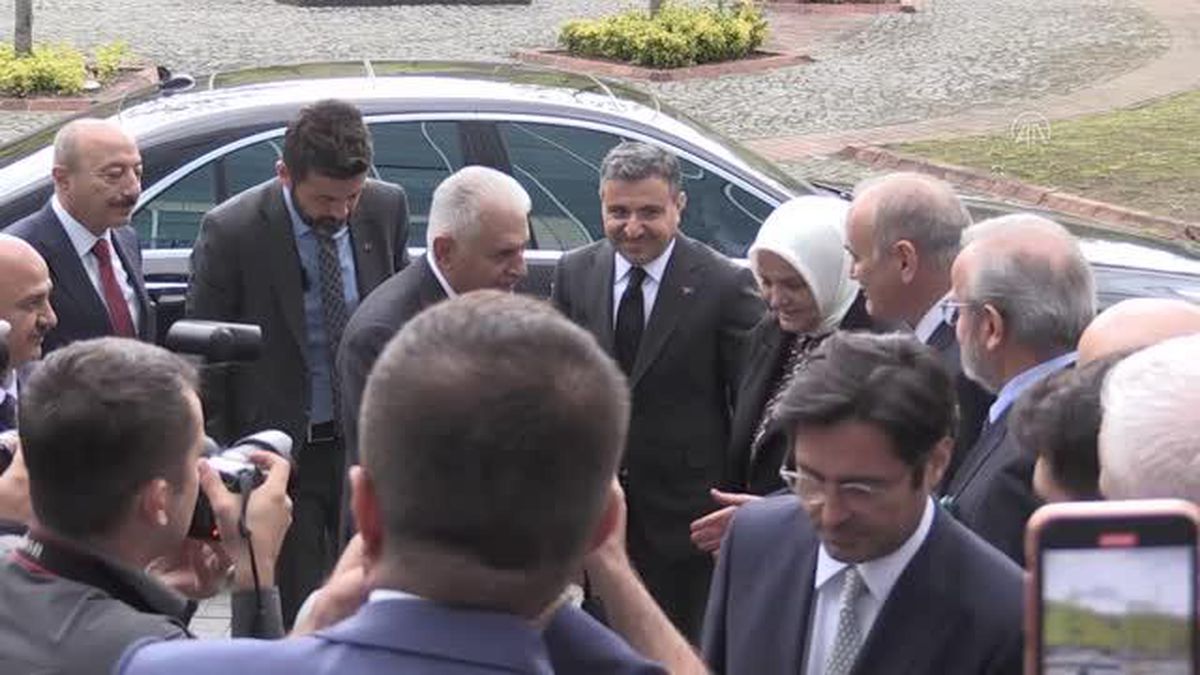 Binalı Yıldırım: '20 yıl içinde 100 yıllık altyapı açığını kapattık'