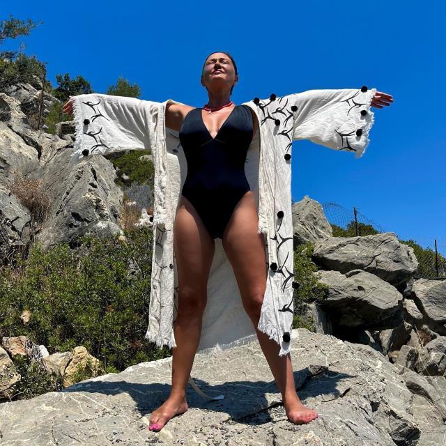 Fazla kilolarından kurtulan Nurgül Yeşilçay, formülünü verdi: 16 saat aç kalıyorum Fazla kilolarından kurtulan Nurgül Yeşilçay, formülünü verdi: 16 saat aç kalıyorum