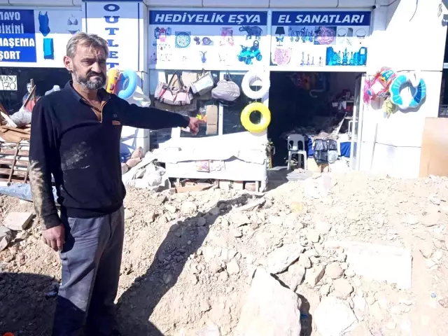 İnatçı esnaf ev sahibi belediye başkanına böyle direniyor