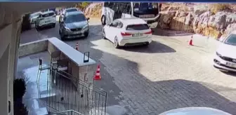 Antalya haberleri: Kaş'ta 3 araca çarparak takla atan otomobildeki 2 kişi yaralandı