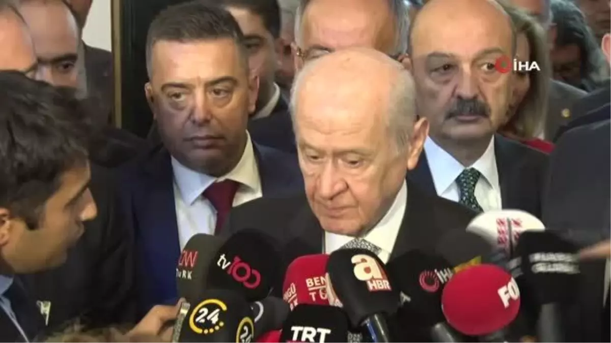 MHP Genel Başkanı Bahçeli: 'Helalleşme kisvesi altında başörtüsünü istismar etmenin bir manası yoktur'