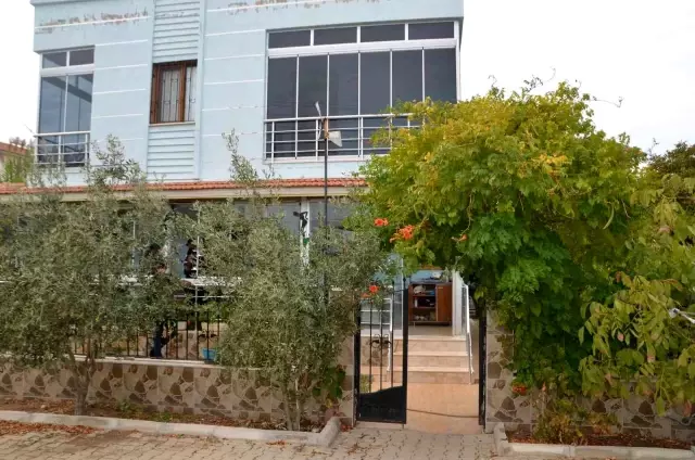 80 yaşındaki kadın, 85 yaşındaki kocasını bastonuyla döverek öldürdü