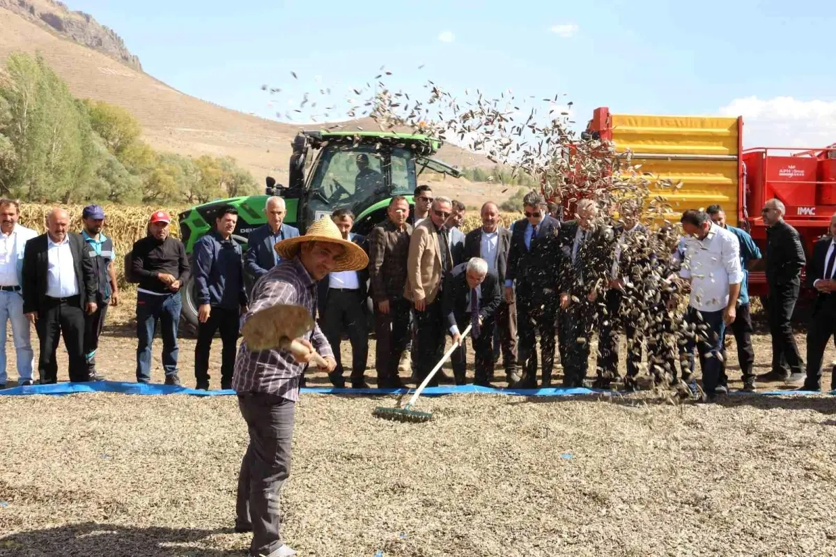 Vali Memiş: 'Tarım Bakanımızı ikna ettik, sözleşmeli besicilik projesine geçiyoruz'