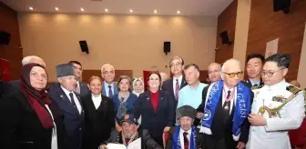 Kore Gazisine Madalya Tevcihi Programı