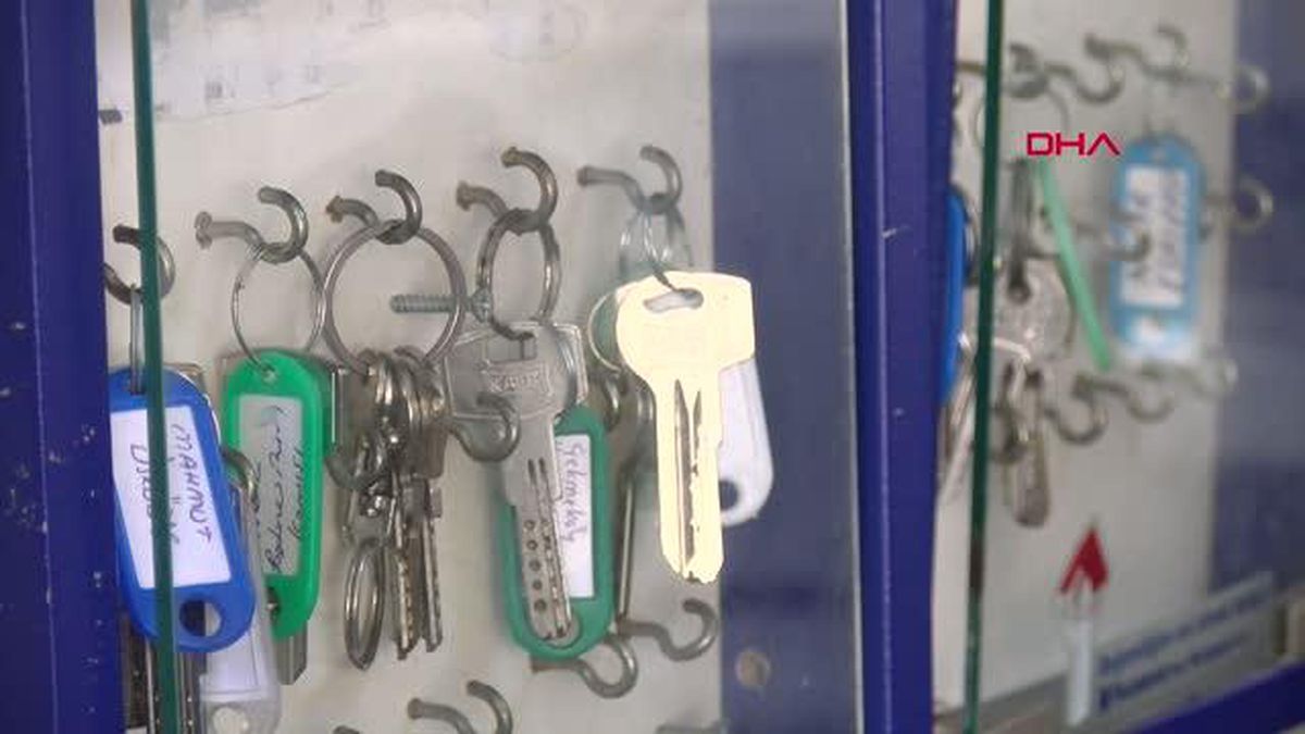 Bazı ev sahiplerinin kiracılardan maaş bordrosu ve kredi notu istemesi tepki topladı
