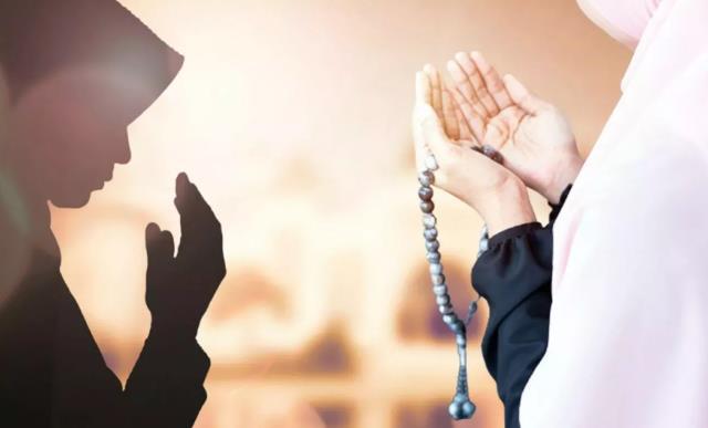 Rüyada namaz kıldığını görmek ne anlama geliyor? Rüyada birinin namaz kıldığını görmek nedir? Rüyada eşinin namaz kıldığını görmek ne demek?