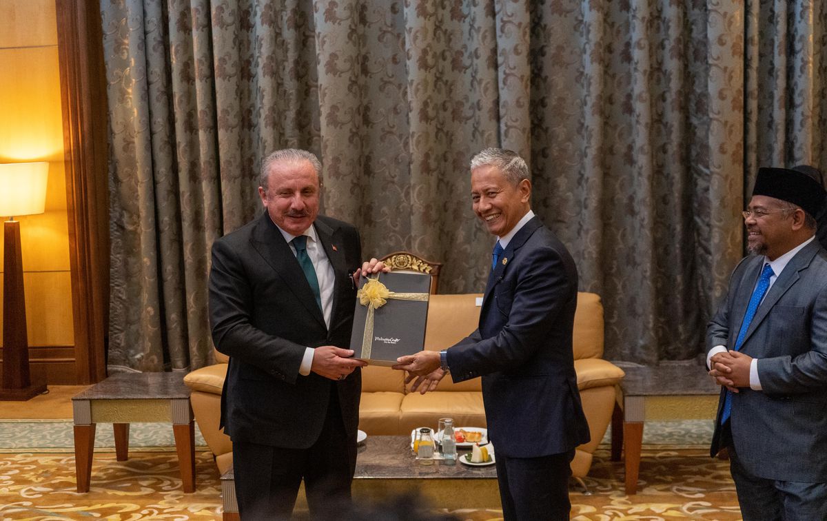 KUALA LUMPUR - TBMM Başkanı Şentop, Malezya'dan ayrıldı