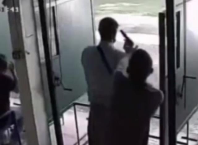 Atış poligonunda intihar girişimi! Atış poligonunda intihar girişimi!