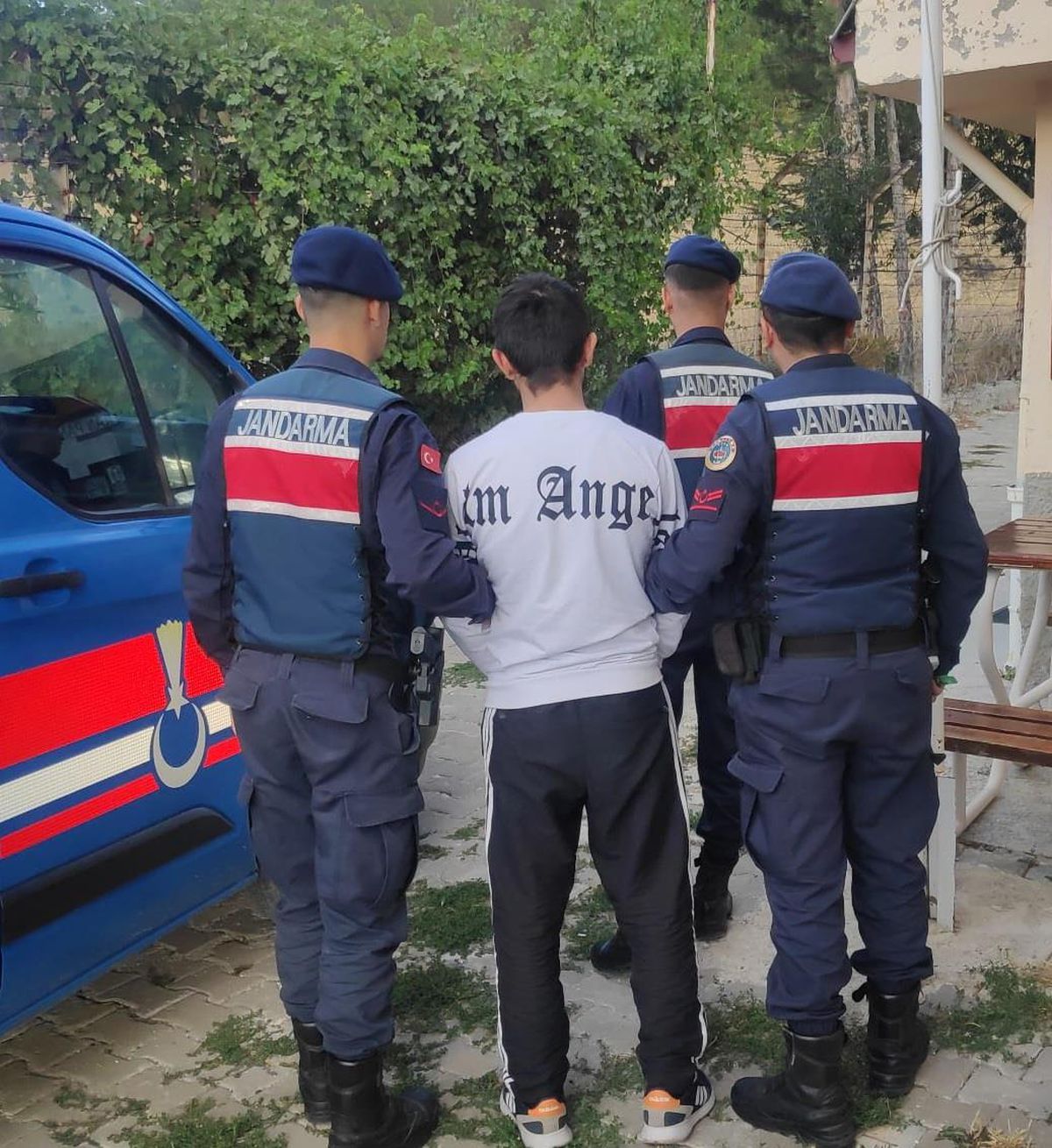 Son dakika haberleri... Çankırı'da terör örgütü propagandası yapan şüpheli yakalandı