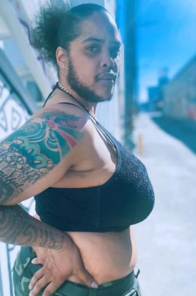 Sakallı kadın, sakallarını kesmemeye yemin etti! Son hali hayret verici