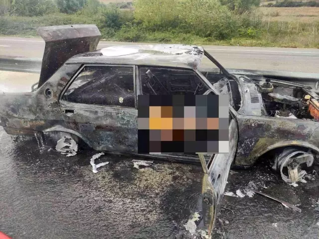 Tekirdağ'da alev alan araçta 1 kişi yanarak öldü, 1 kişi ise ağır yaralı