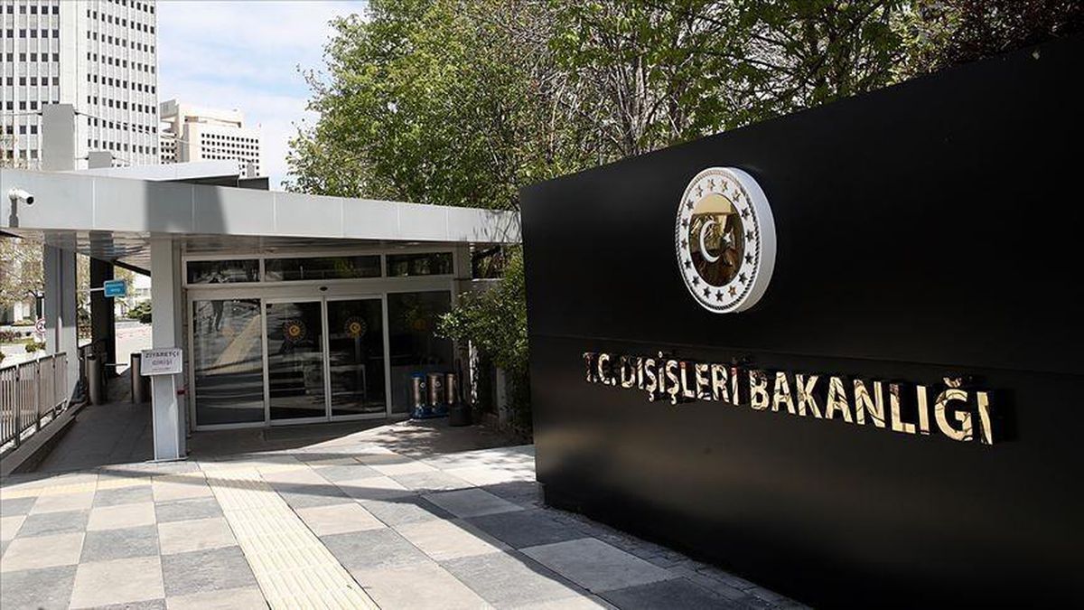Büyükelçi maaşları ne kadar? Büyükelçi maaşları 2022!