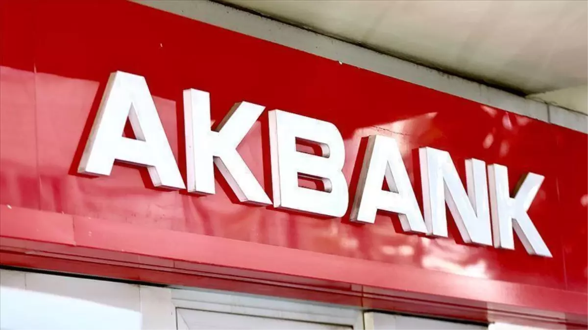 Akbank çöktü mü? Akbank'da sorun mu var? Akbank neden açılmıyor? Akbank hata veriyor! 8 Ekim tarihinde Akbank çöktü mü?