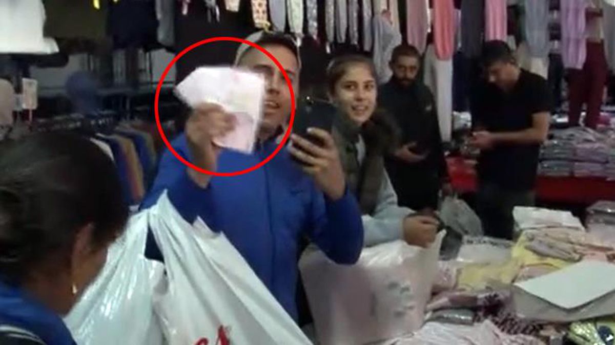 Edirne'ye gelen Bulgar turist elindeki paraları böyle salladı: Harca harca bitmiyor