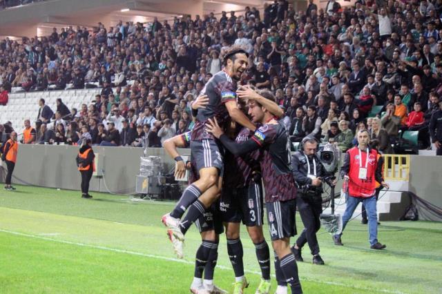 Kara Kartal galibiyet hasretine son verdi! Beşiktaş, Giresunspor karşısında sürprize izin vermedi Kara Kartal galibiyet hasretine son verdi! Beşiktaş, Giresunspor karşısında sürprize izin vermedi
