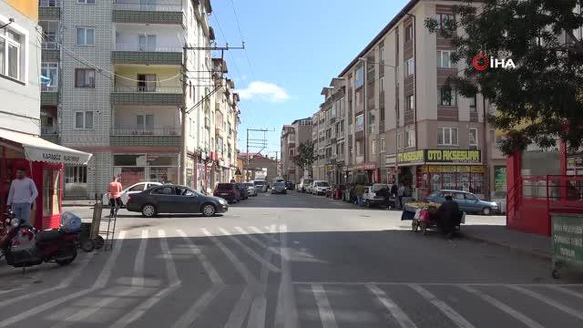 Sivas yerel: Sivas'taki 'kaza kavşağı' mahallelinin korkulu rüyası oldu