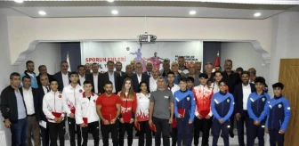 Ağrı haber... Ağrı'da Amatör Spor Haftası kapanış töreni yapıldı
