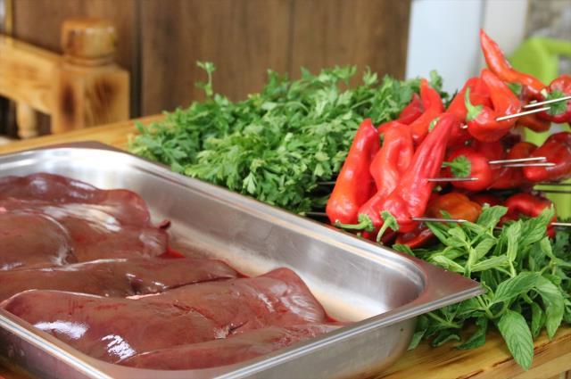 Cağ kebabı kavgasından sonra bu sefer de Ciğer Kebabı savaşı! Diyarbakır, Şanlıurfa ve Adana birden topa girdi