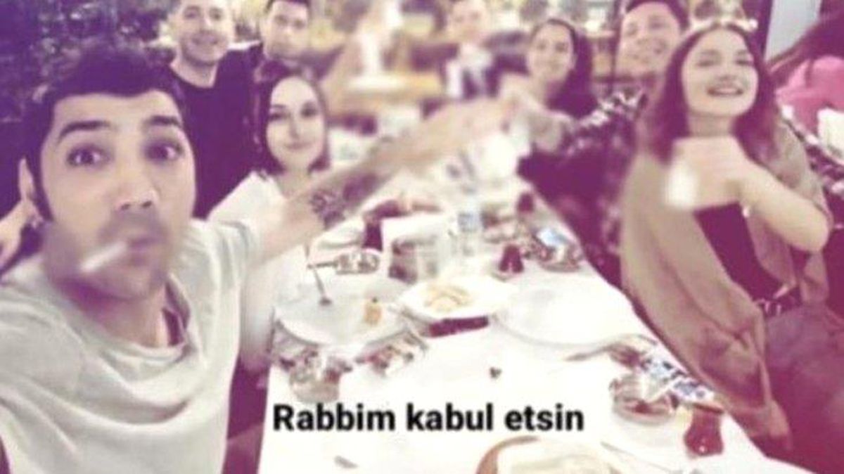 'Kadir Gecesi özel' notuyla içki masası paylaşan şahsa 3 ay 22 gün hapis cezası verildi