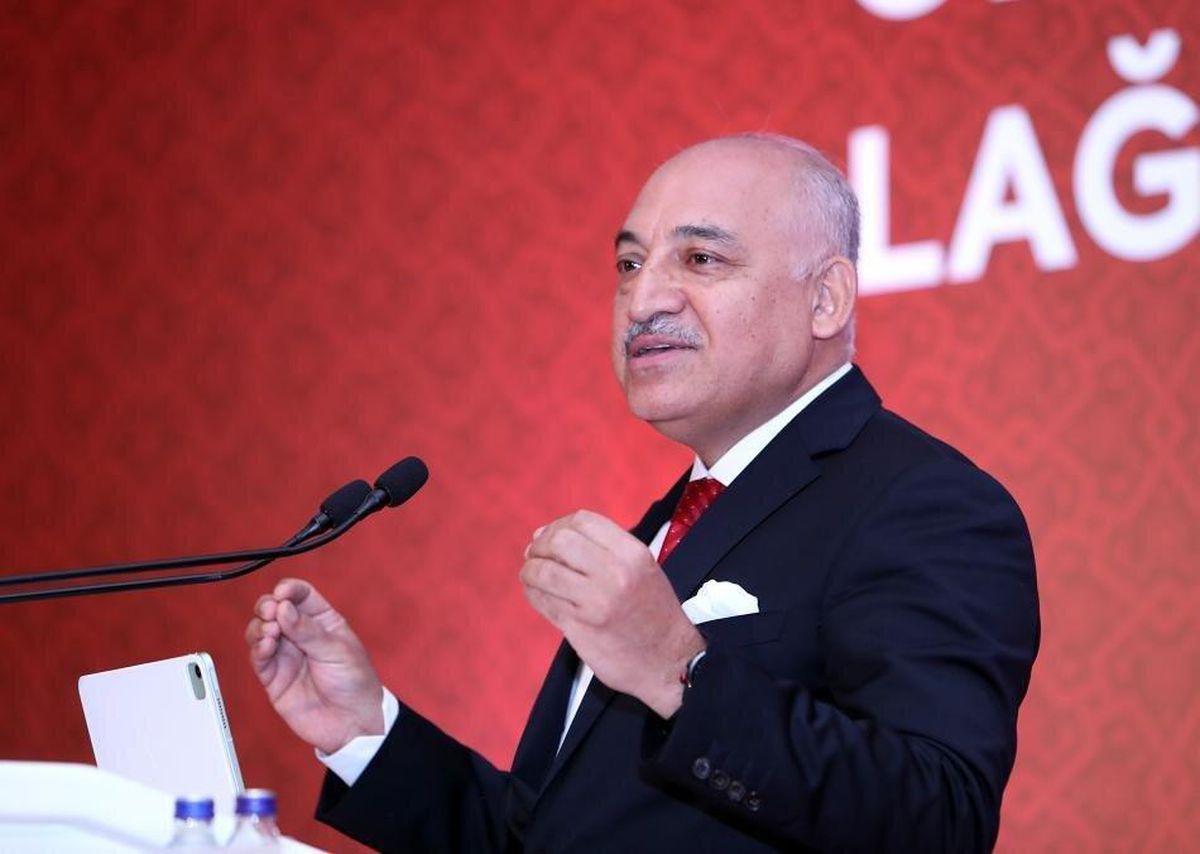 VAR sistemi kaldırılıyor mu? TFF Başkanı Büyükekşi tek şartı söyleyip tartışmalara noktayı koydu