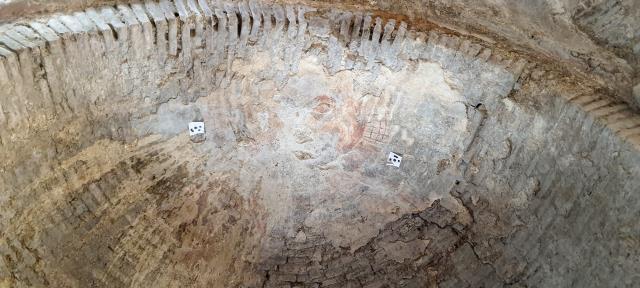 Noel Baba Kilisesinde yeni keşif! Mezarının yeri ve ayak bastığı zemin bulundu