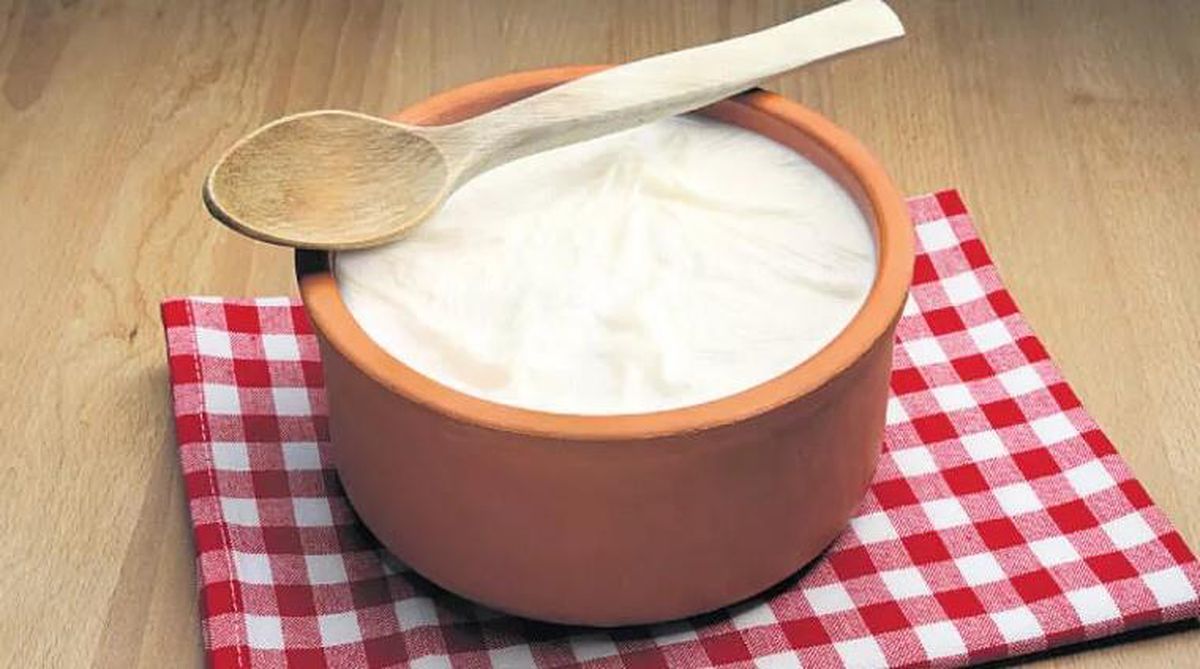 Rüyada yoğurt yemek ne anlama geliyor? Rüyada kaşıkla yoğurt yemek nedir? Rüyada kaymaklı yoğurt yemek ne demek?