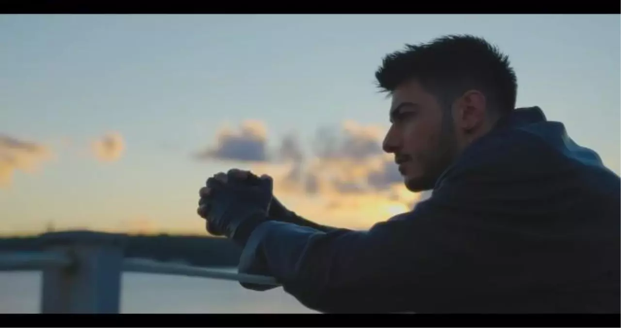 Semicenk - Hangi Yüzüne Konuşacağım sözleri! 'Hangi Yüzüne Konuşacağım' şarkı sözleri nedir? Şarkı hakkında bilgiler...