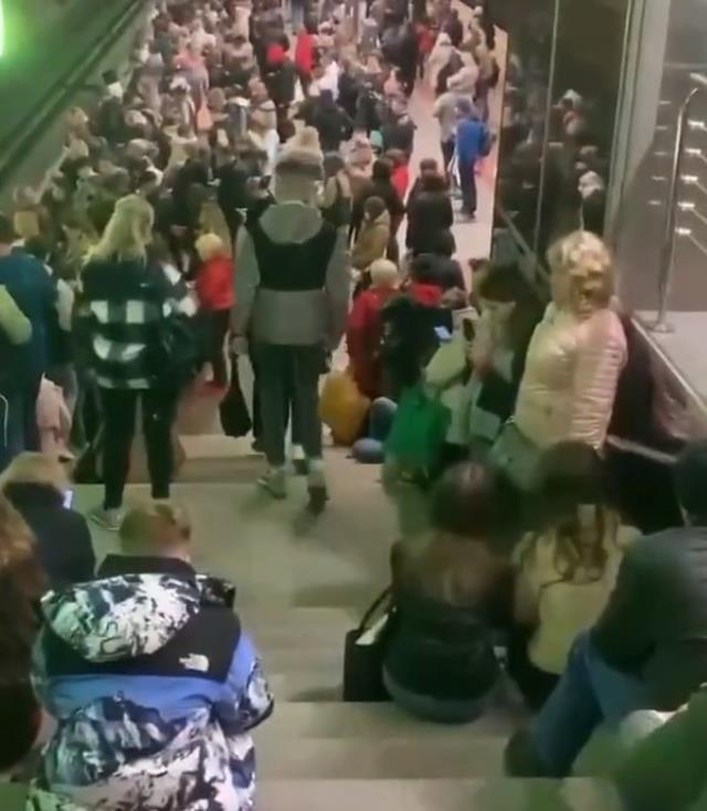 Son Dakika! Ukrayna'nın başkenti Kiev'de 3 büyük patlama yaşandı