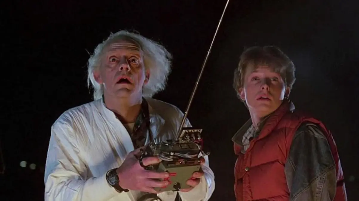 Geleceğe Dönüş filminin iki efsanesi 37 yıl sonra bir arada! Son hali, hayranlarını yıktı