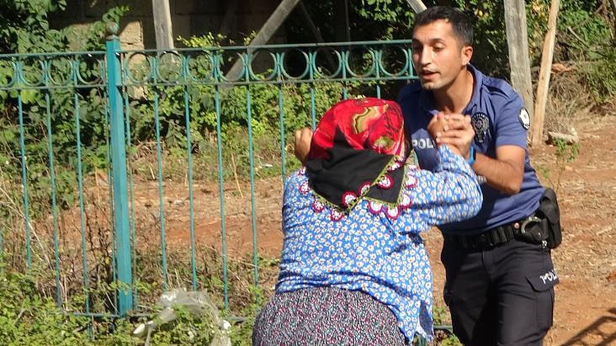 Kayıp oğlundan gelen haberle olay yerine koşan anneyi, polis de sakinleştiremedi: Ana lütfen, yapma ana