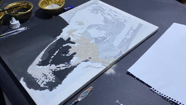 Macaristan'da cesedi yakılan yaşlı kadının, Yalova'da küllerinden portresi yapıldı