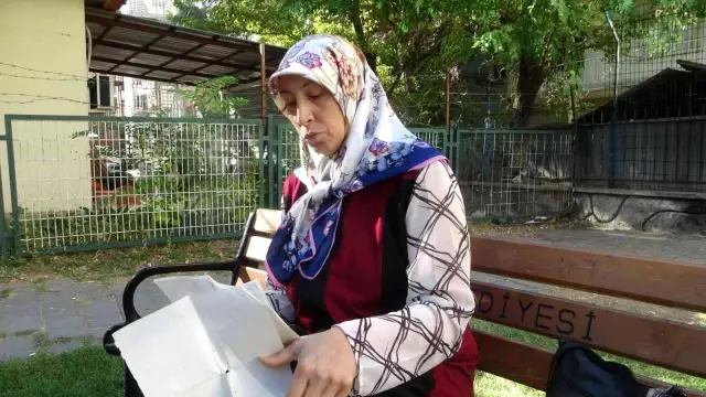 Yıllar sonra evlatlık olduğunu öğrenince biyolojik ailesini bulmak için yollara düştü