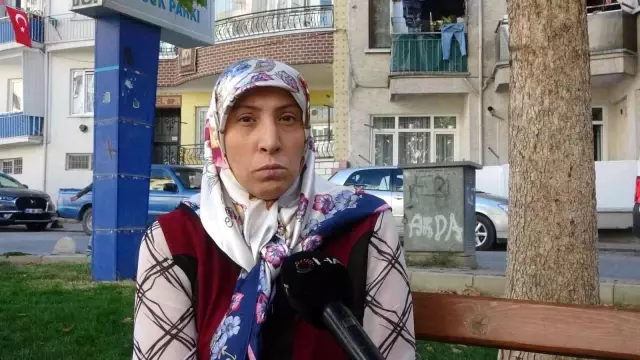 Yıllar sonra evlatlık olduğunu öğrenince biyolojik ailesini bulmak için yollara düştü