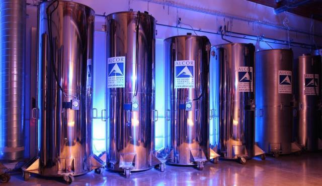 Yeniden yaşam umuduyla 200 bin dolara bedenlerini donduruyorlar Yeniden yaşam umuduyla 200 bin dolara bedenlerini donduruyorlar