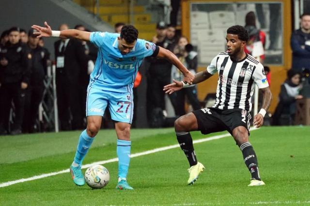 Dev maçta gol düellosu! Beşiktaş, sahasında Trabzonspor ile 2-2 berabere kaldı Dev maçta gol düellosu! Beşiktaş, sahasında Trabzonspor ile 2-2 berabere kaldı