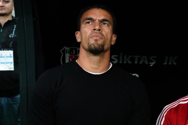 Dev maçta gol düellosu! Beşiktaş, sahasında Trabzonspor ile 2-2 berabere kaldı Dev maçta gol düellosu! Beşiktaş, sahasında Trabzonspor ile 2-2 berabere kaldı