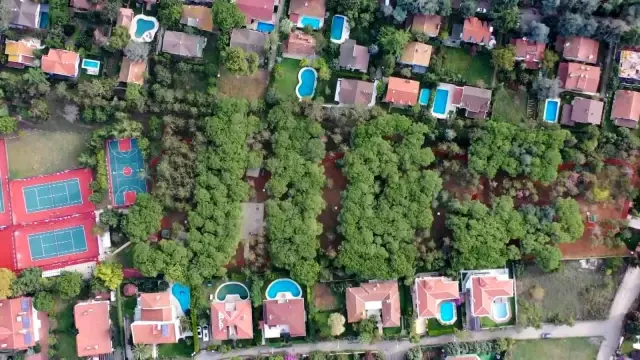 30 yıllık mücadelede mutlu son! İşgalden kurtarılan 16 dönüm arazi artık vatandaşın hizmetinde 30 yıllık mücadelede mutlu son! İşgalden kurtarılan 16 dönüm arazi artık vatandaşın hizmetinde