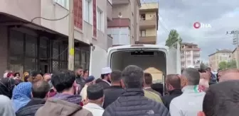 Uyuşturucunun hayattan kopardığı baba ve 4 yaşındaki kızı için helallik alındı