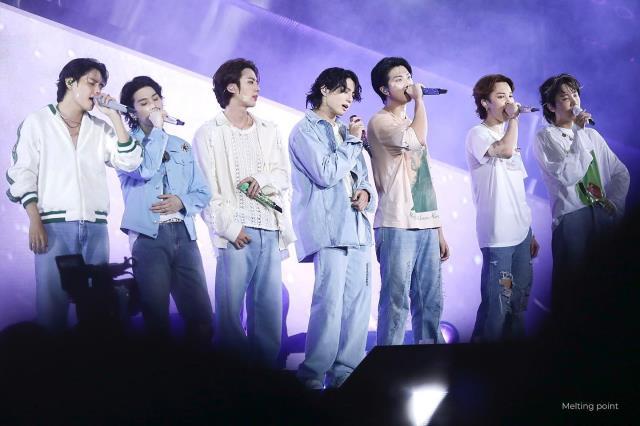 BTS müzik grubu üyelerinden Jin, bu yıl askere gidiyor