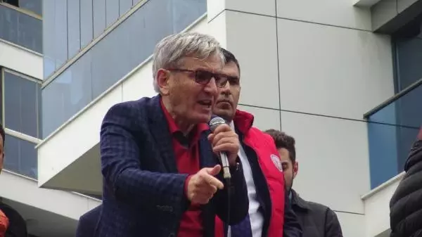 Toplu iş sözleşmeleri tıklandı, Avcılar Belediyesi işçileri iş bıraktı