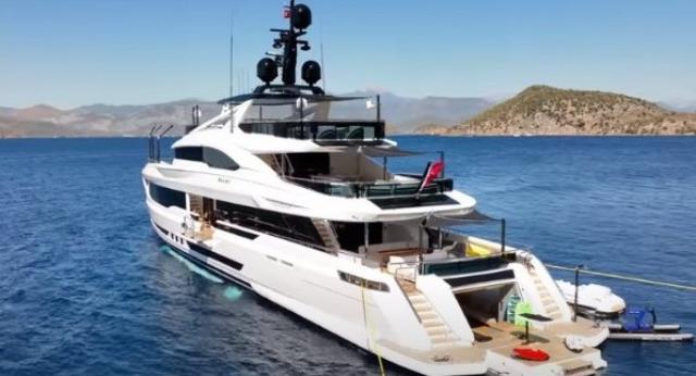 Acun Ilıcalı'nın 371 milyonluk teknesine verdiği 'Balmy' adının sırrı çözüldü Acun Ilıcalı'nın 371 milyonluk teknesine verdiği 'Balmy' adının sırrı çözüldü