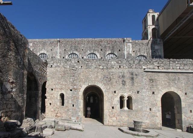 Türkiye'de yapılan kazıda ortaya çıkan mezar dünyayı ayağa kaldırdı! Uçak biletlerini aldılar, geliyorlar Türkiye'de yapılan kazıda ortaya çıkan mezar dünyayı ayağa kaldırdı! Uçak biletlerini aldılar, geliyorlar