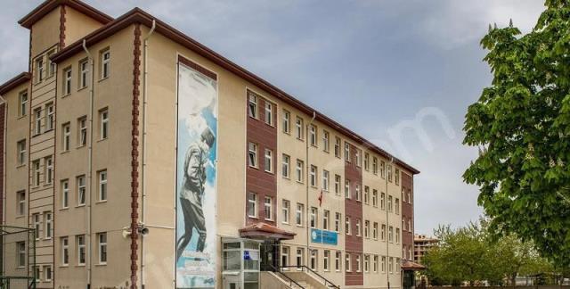 Deneme sınavı sonrası okul karıştı